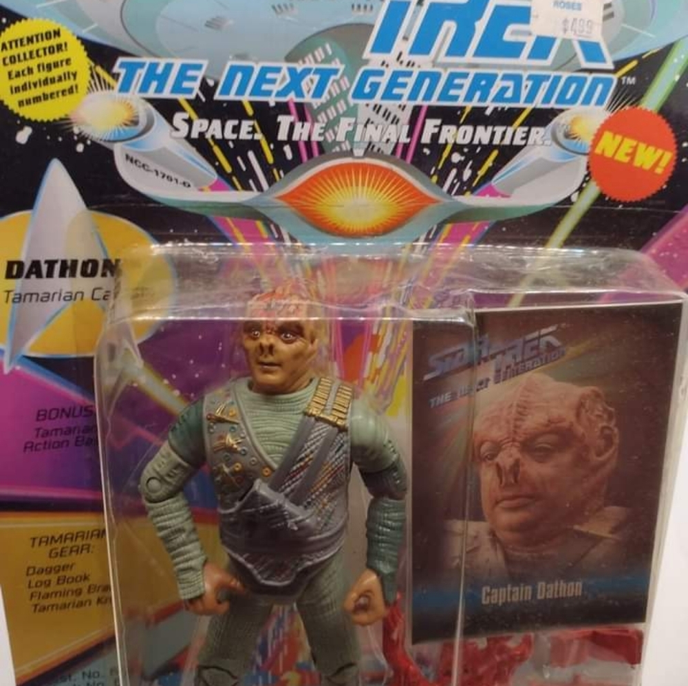 Dathon A Captain Star Trek The Next Generation Figure seteach figure is individu
